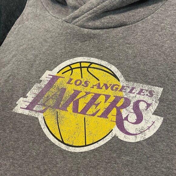 Los Angeles Lakers Fantatics Hoodie Women’s Medium Grey Pullover Sweater NBA - Picture 5 of 10